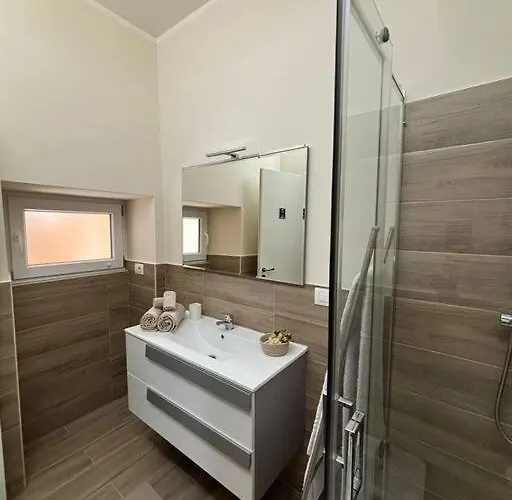 A Due Passi Da Piazza Cavalli * ピアチェンツァ