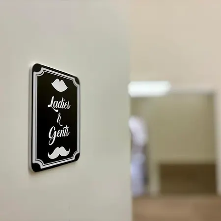 A Due Passi Da Piazza Cavalli Apartman *