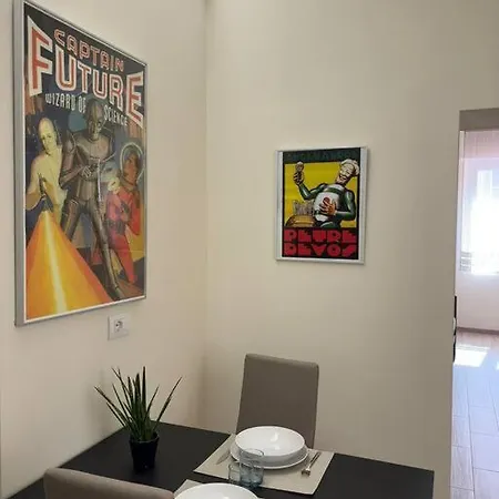 Apartment A Due Passi Da Piazza Cavalli *