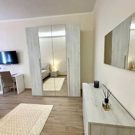 Apartman A Due Passi Da Piazza Cavalli